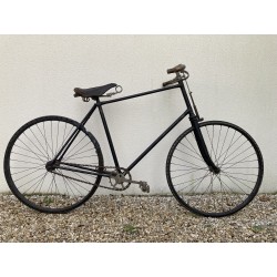 1895 (circa) - vélo homme à cadre montant marque inconnue - tension chaine excentrique et plateau démontable - C179