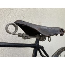 1895 (circa) - vélo homme à cadre montant marque inconnue - tension chaine excentrique et plateau démontable - C179