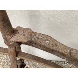 1868 (circa) - Vélocipède cadre rond (SADOT.J A ISSERPENT) - C189