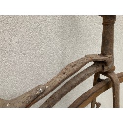 1868 (circa) - Vélocipède cadre rond (SADOT.J A ISSERPENT) - C189