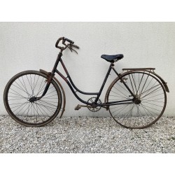 1925 (circa) - vélo dame cycles Lorette (cadre à nervures de renfort) - C203