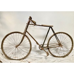 1895 (circa) - vélo à cadre...