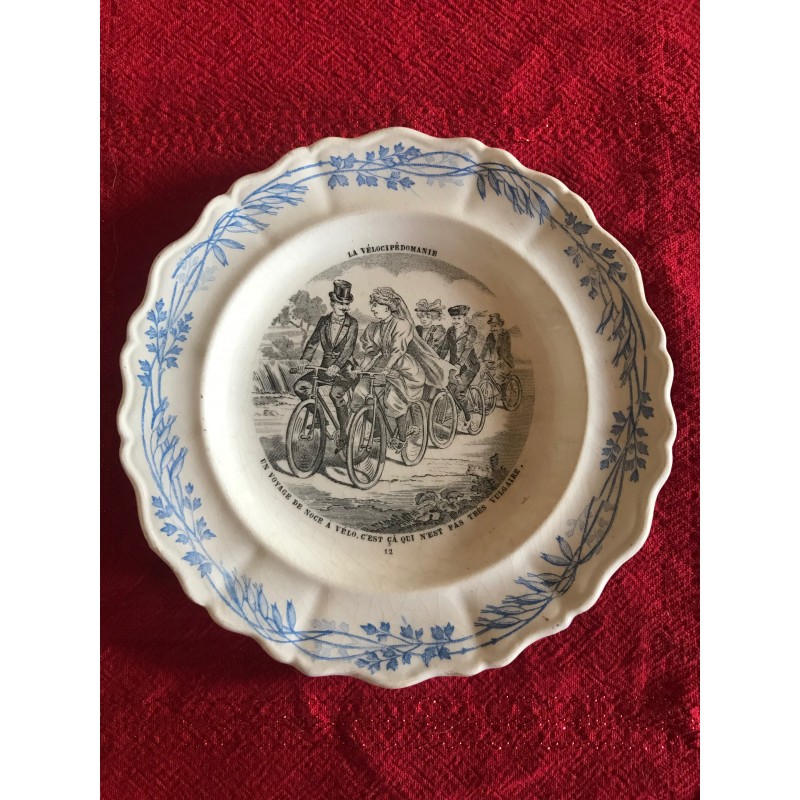 Assiette "La Vélocipédomanie" 12 - Creil et Montereau