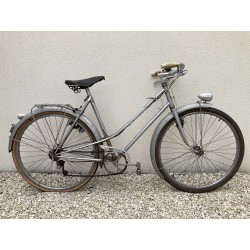 1949 - vélo dame artisanal Verchain à Saint-Quentin (Aisne) - C211