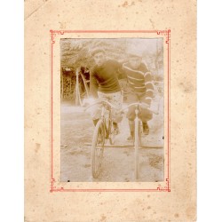 1905 (circa) - 2 coureurs...