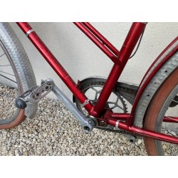 1950 - Vélo à suspension OFAA (Omnium Franco Anglo Américain) modèle dame - C214