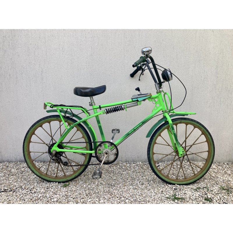 1982 - Vélover Motobécane à Saint-Quentin (Aisne) - C220