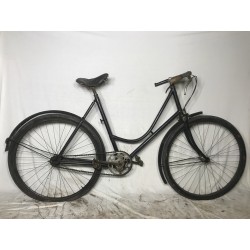 1920 (circa) - vélo dame à système inconnu dans le pédalier - C070