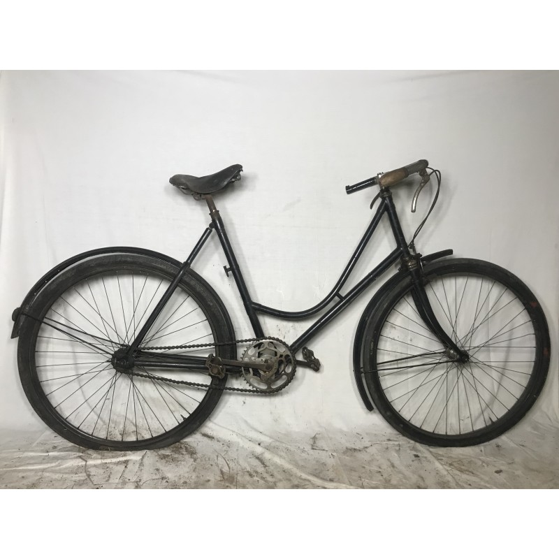 1920 (circa) - vélo dame à système inconnu dans le pédalier - C070