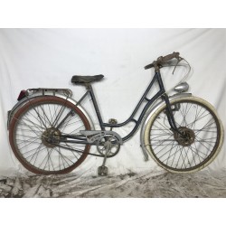 1935 (circa) - vélo dame...